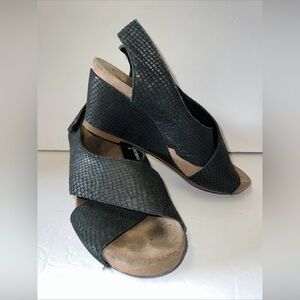 Mephisto Wide Strap Sandals Snake Python Slingback Belina Wedge Black 38/8